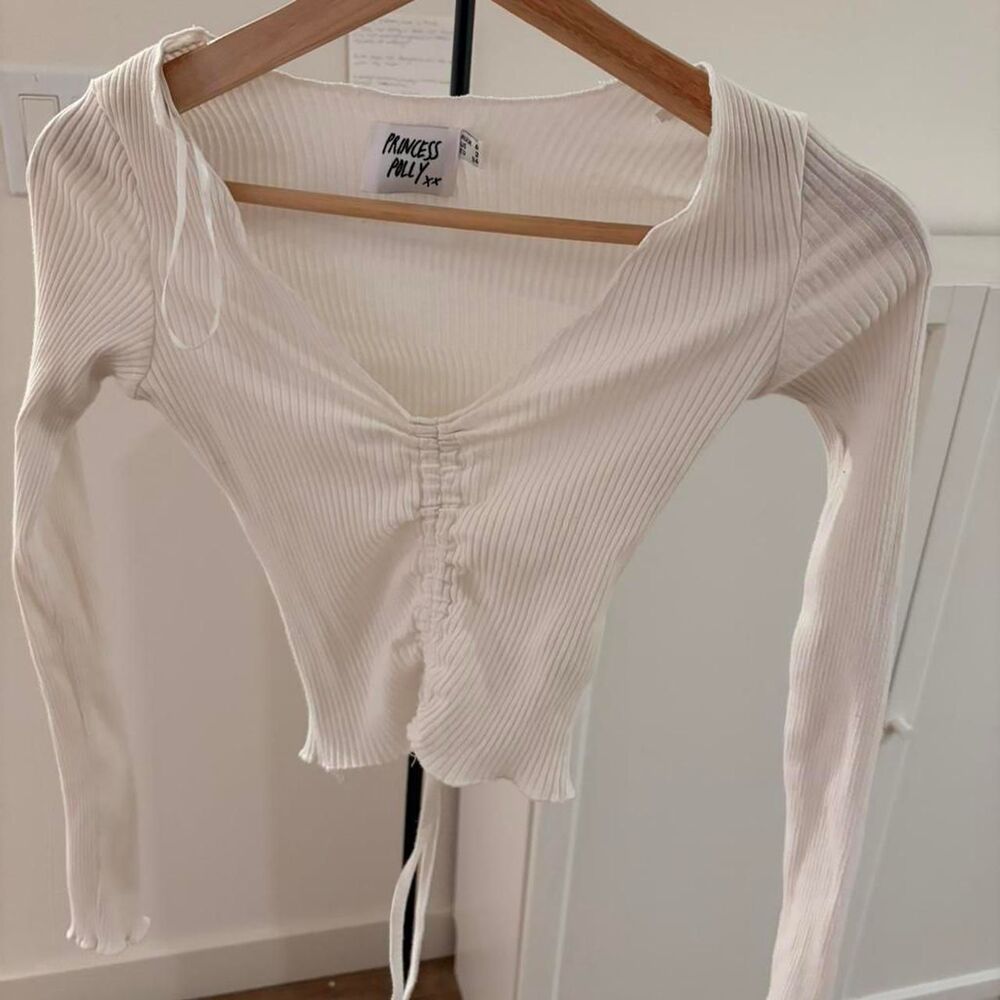 Princess Polly White Ribbed Ruched Long Sleeve Crop Top Women's Size US 2